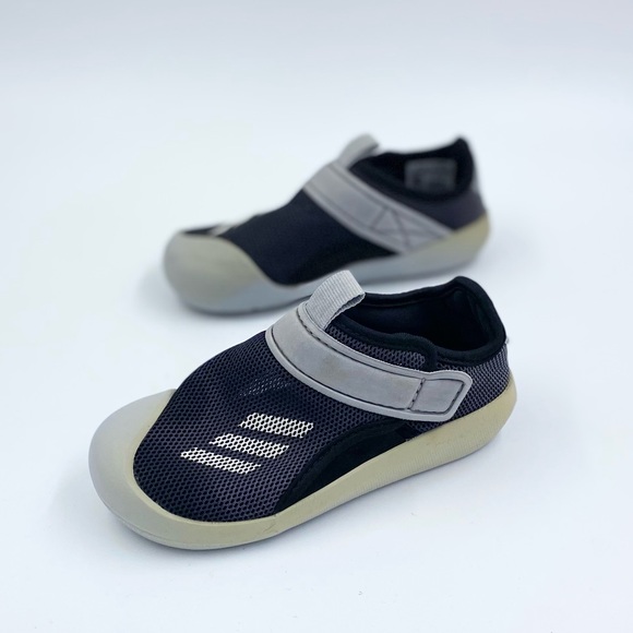 Adidas baby sneakers size 9 - Picture 3 of 6